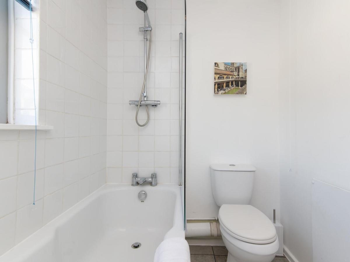 Pass The Keys Bright Modern One Bed Apartment - Bath City Centre Eksteriør bilde