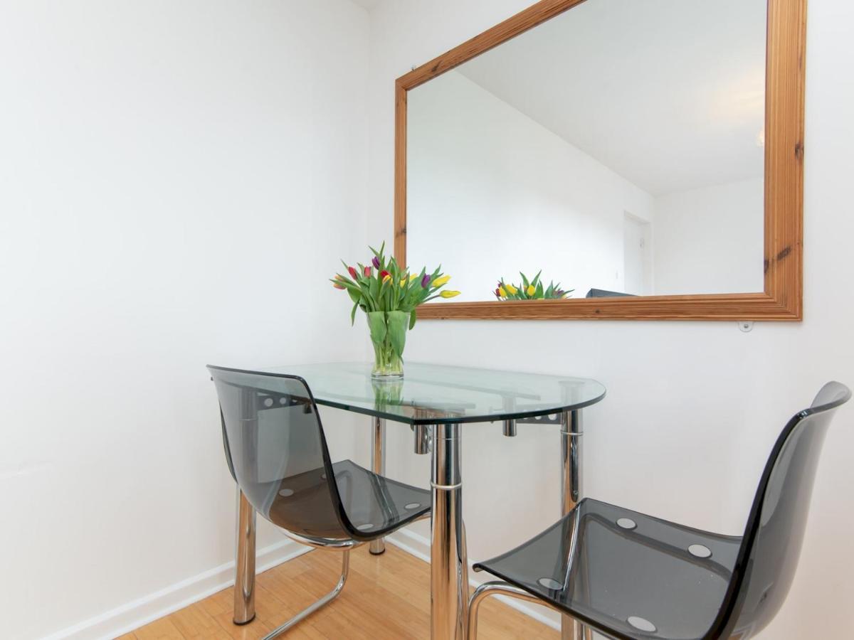 Pass The Keys Bright Modern One Bed Apartment - Bath City Centre Eksteriør bilde