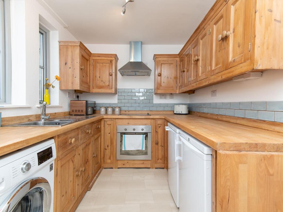 Pass The Keys Bright Modern One Bed Apartment - Bath City Centre Eksteriør bilde