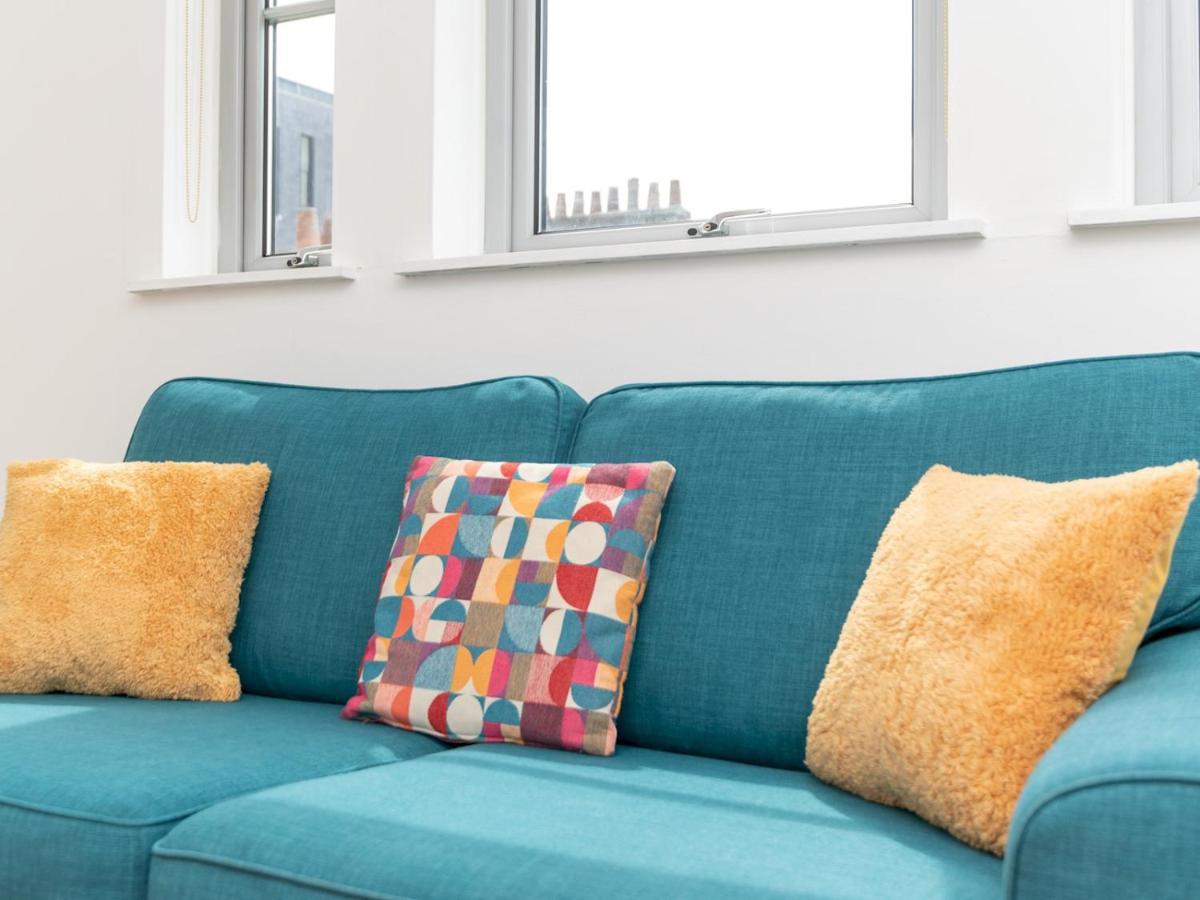 Pass The Keys Bright Modern One Bed Apartment - Bath City Centre Eksteriør bilde